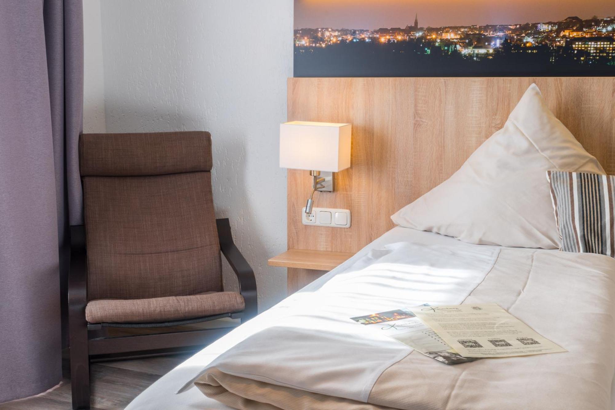 Hotel Restaurant Kromberg Remscheid Exteriör bild